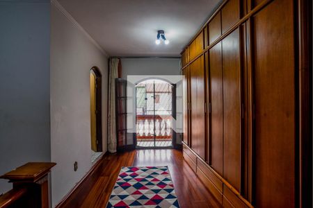 Casa à venda com 200m², 4 quartos e 4 vagas Casa à venda com 200m², 4 quartos e 4 vagasSuíte 2