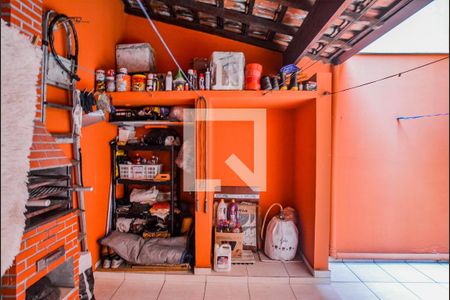 Casa à venda com 200m², 4 quartos e 4 vagas Casa à venda com 200m², 4 quartos e 4 vagasÁrea de Serviço