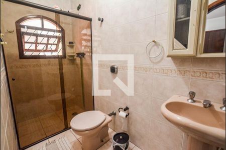 Casa à venda com 200m², 4 quartos e 4 vagas Casa à venda com 200m², 4 quartos e 4 vagasBanheiro da Suíte 1