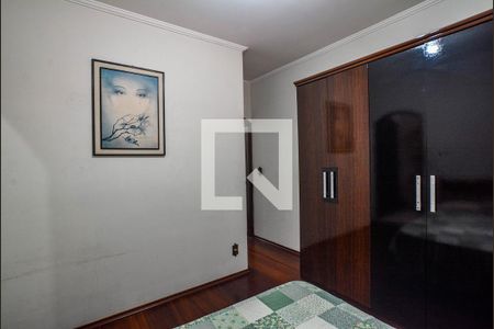 Casa à venda com 200m², 4 quartos e 4 vagas Casa à venda com 200m², 4 quartos e 4 vagasSuíte 1