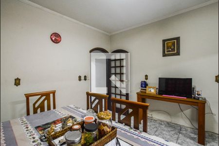 Casa à venda com 200m², 4 quartos e 4 vagas Casa à venda com 200m², 4 quartos e 4 vagasSala de Jantar
