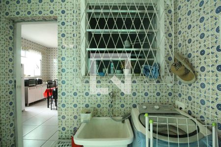 Casa de condomínio à venda com 112m², 4 quartos e 1 vagaÁrea de serviço