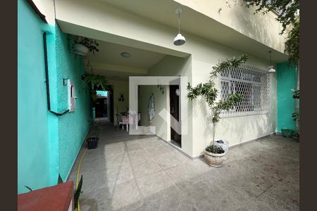 Casa de condomínio à venda com 112m², 4 quartos e 1 vagaGaragem