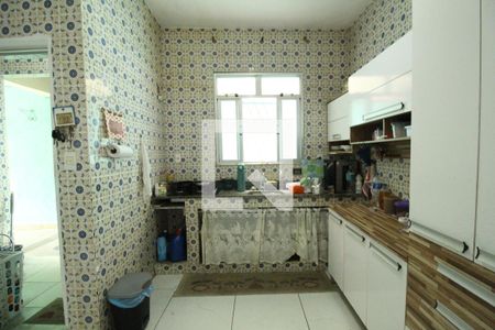 Casa de condomínio à venda com 112m², 4 quartos e 1 vagaCozinha