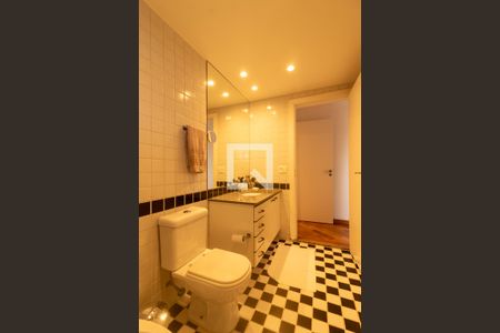 Apartamento à venda com 166m², 3 quartos e 3 vagasBanheiro da Suíte