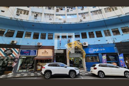 Apartamento para alugar com 77m², 1 quarto e sem vagaFachada
