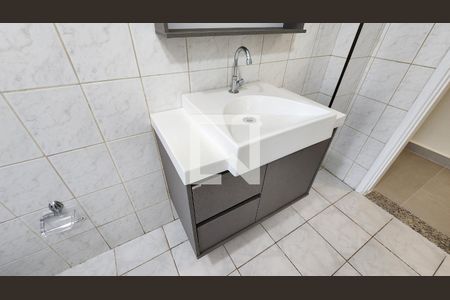 Apartamento para alugar com 77m², 1 quarto e sem vagaBanheiro