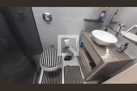 Apartamento para alugar com 71m², 3 quartos e 1 vaga Apartamento para alugar com 71m², 3 quartos e 1 vagaBanheiro