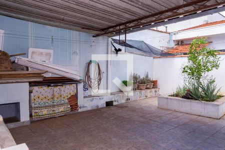 Casa para alugar com 120m², 2 quartos e 2 vagas Casa para alugar com 120m², 2 quartos e 2 vagasÁrea de serviço