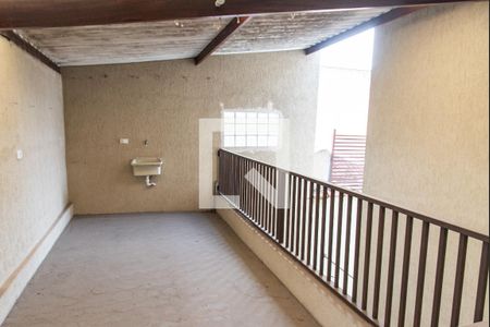 Casa de condomínio à venda com 175m², 3 quartos e 4 vagasTerraço da edícula