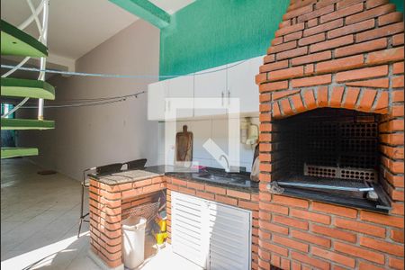 Quintal de casa à venda com 3 quartos, 270m² em Parque Novo Oratório, Santo André