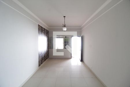 Sala de casa para alugar com 4 quartos, 400m² em Brasil, Uberlândia