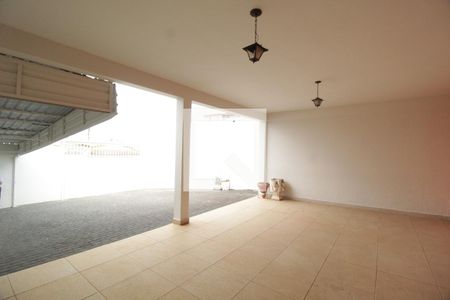 Casa para alugar com 400m², 4 quartos e 8 vagasVaranda da Sala