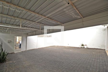 Casa para alugar com 400m², 4 quartos e 8 vagasGaragem