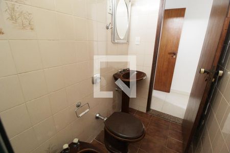 Casa para alugar com 400m², 4 quartos e 8 vagasBanheiro do Quarto 3