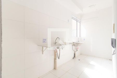 Apartamento à venda com 40m², 2 quartos e 1 vaga Apartamento à venda com 40m², 2 quartos e 1 vagaCozinha e Área de Serviço