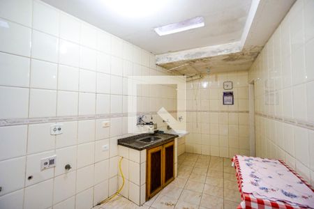 Casa de condomínio à venda com 120m², 2 quartos e sem vagaÁrea de serviço