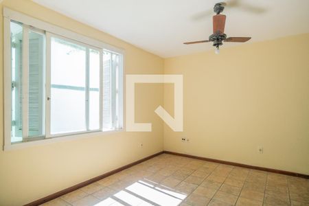 Casa à venda com 340m², 4 quartos e 4 vagasQuarto 2 - Suíte