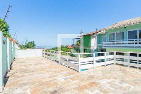 Casa à venda com 340m², 4 quartos e 4 vagasQuintal