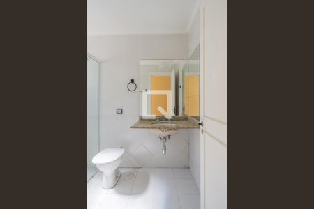 Casa à venda com 340m², 4 quartos e 4 vagasBanheiro da Suíte 4