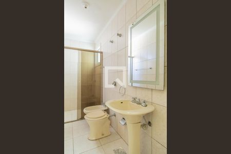 Casa à venda com 340m², 4 quartos e 4 vagasBanheiro da Suíte 5