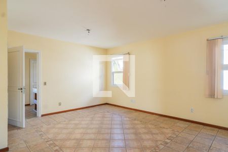 Casa à venda com 340m², 4 quartos e 4 vagasQuarto 4 - Suíte