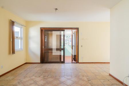 Casa à venda com 340m², 4 quartos e 4 vagasQuarto 4 - Suíte