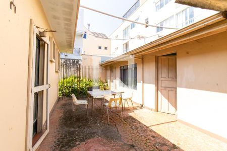 Casa para alugar com 270m², 8 quartos e 3 vagasÁrea externa