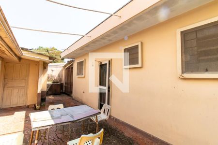 Casa para alugar com 270m², 8 quartos e 3 vagasÁrea externa