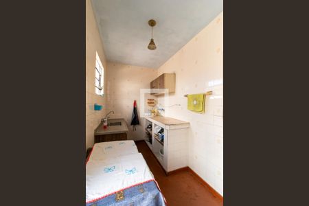 Casa para alugar com 270m², 8 quartos e 3 vagasCozinha