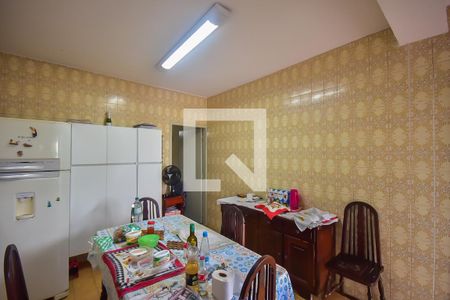 Casa para alugar com 102m², 2 quartos e 2 vagas Casa para alugar com 102m², 2 quartos e 2 vagasCozinha