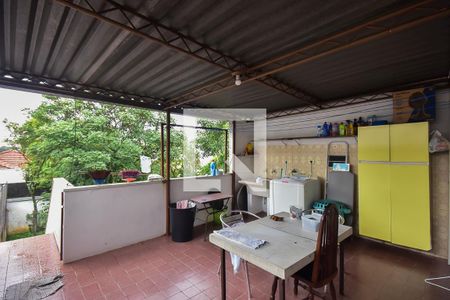 Casa para alugar com 102m², 2 quartos e 2 vagas Casa para alugar com 102m², 2 quartos e 2 vagasÁrea de Serviço