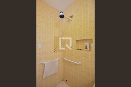 Casa para alugar com 102m², 2 quartos e 2 vagas Casa para alugar com 102m², 2 quartos e 2 vagasBanheiro