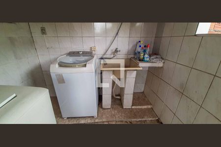 Casa à venda com 205m², 4 quartos e 1 vagaÁrea de Serviço