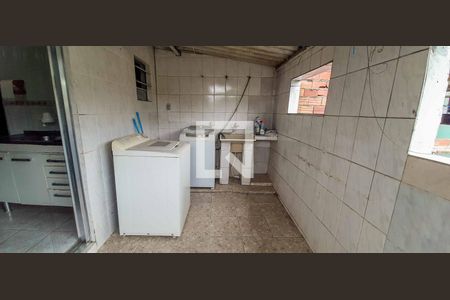 Casa à venda com 205m², 4 quartos e 1 vagaÁrea de Serviço