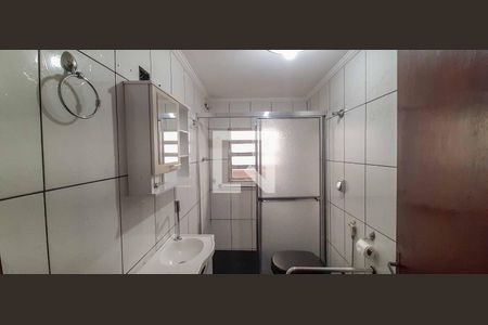 Casa à venda com 205m², 4 quartos e 1 vagaBanheiro 1