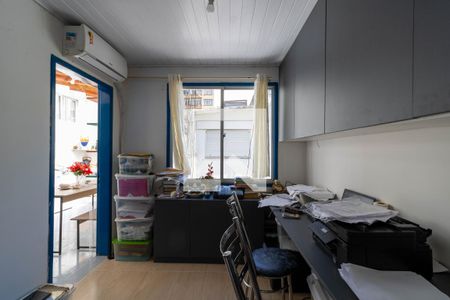 Apartamento à venda com 69m², 2 quartos e sem vagaEscritório