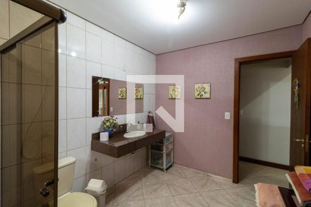 Casa à venda com 382m², 4 quartos e 2 vagasBanheiro 2