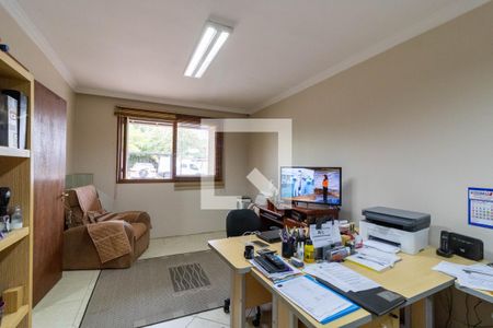 Casa à venda com 382m², 4 quartos e 2 vagasEscritório