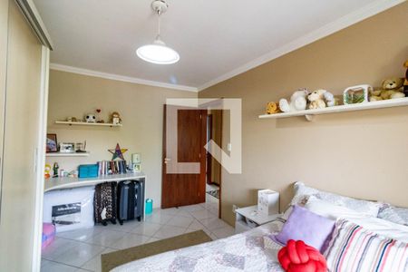 Casa à venda com 382m², 4 quartos e 2 vagasQuarto 2