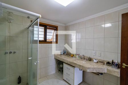 Casa à venda com 382m², 4 quartos e 2 vagasBanheiro da Suíte