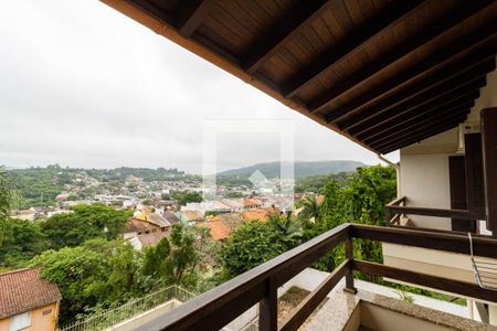 Casa à venda com 382m², 4 quartos e 2 vagasVaranda do Qurarto 1