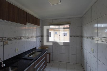 Apartamento para alugar com 42m², 2 quartos e 1 vaga Apartamento para alugar com 42m², 2 quartos e 1 vagaCozinha e Área de Serviço