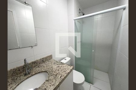 Apartamento para alugar com 69m², 3 quartos e 2 vagasBanheiro Social