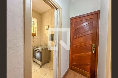 Apartamento para alugar com 75m², 2 quartos e 1 vagaCorredor