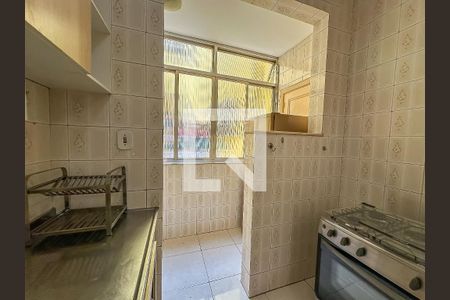 Apartamento para alugar com 75m², 2 quartos e 1 vagaCozinha