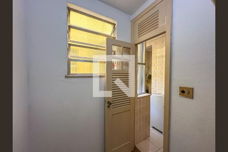 Apartamento para alugar com 75m², 2 quartos e 1 vagaQuarto de Serviço