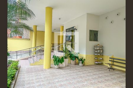 Apartamento para alugar com 75m², 2 quartos e 1 vagaFachada