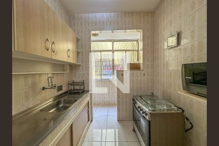 Apartamento para alugar com 75m², 2 quartos e 1 vagaCozinha