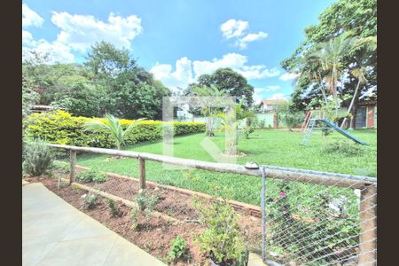 Casa para alugar com 1500m², 3 quartos e 8 vagasQuintal